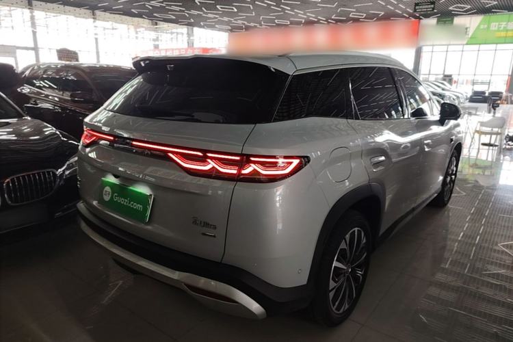 Used BYD Song Ultra EV 2026 Model 710KM Excellence Version Rear Right 45 Deg
