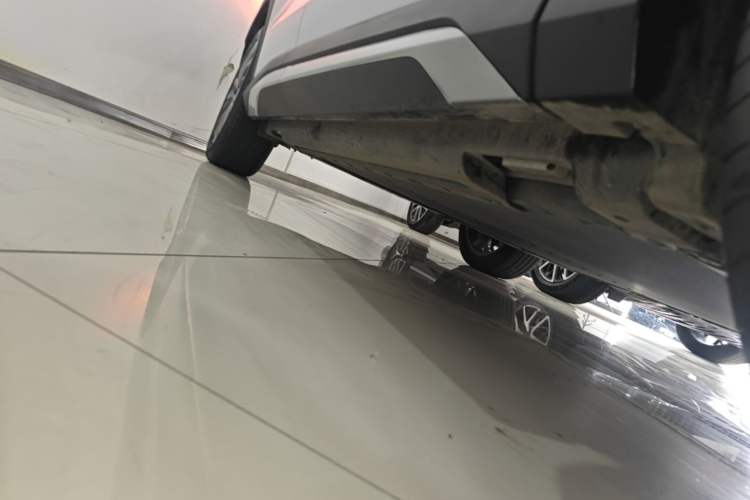 Used BYD Song Ultra EV 2026 Model 710KM Superior Edition Right Side Sill
