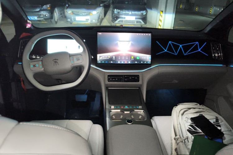 Used BYD Song Ultra EV 2026 Model 710KM Excellence Version Center Console