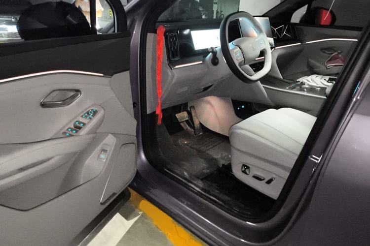 Used BYD Song Ultra EV 2026 Model 710KM Excellence Version Driver Seat