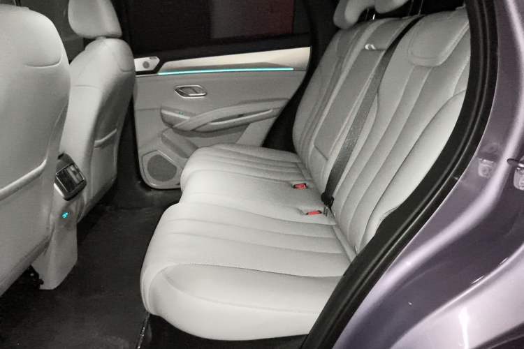Used BYD Song Ultra EV 2026 Model 710KM Excellence Version Left Rear Seat