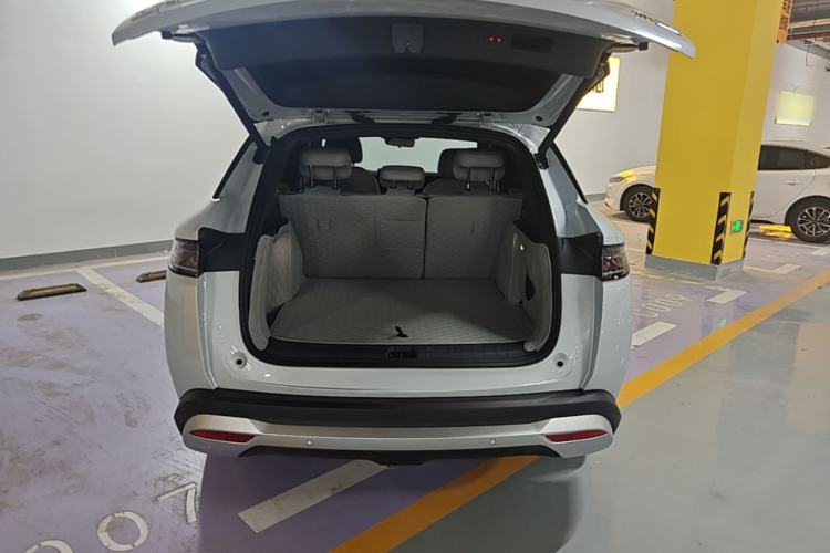 Used BYD Song Ultra EV 2026 Model 710KM Superior Edition Trunk