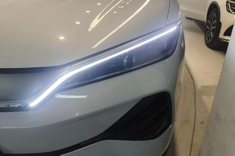 Used BYD Song Ultra EV 2026 Model 710KM Excellence Version Left Front Headlight