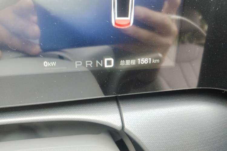 Used BYD Song Ultra EV 2026 Model 710KM Superior Edition Odometer Close Up