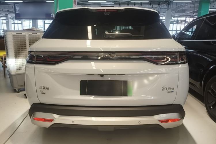 Used BYD Song Ultra EV 2026 Model 710KM Excellence Version Rear
