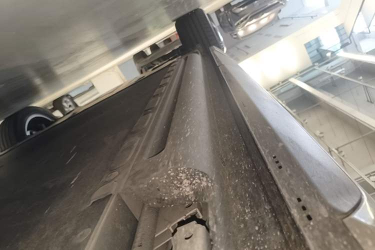 Used BYD Song Ultra EV 2026 Model 710KM Excellence Version Right Side Sill
