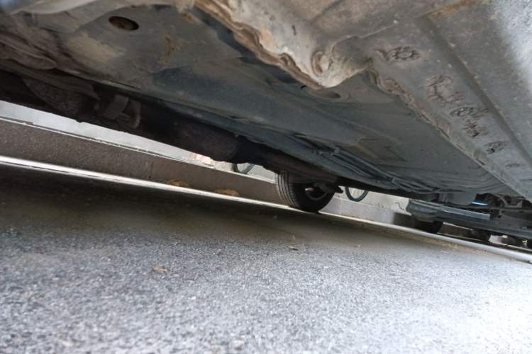 Used BYD Surui 2012 1.5L Manual Luxury Version Chassis Front Left