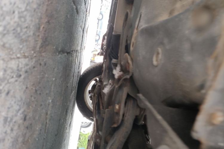 Used BYD Surui 2012 1.5L Manual Comfort Edition Chassis Front Right