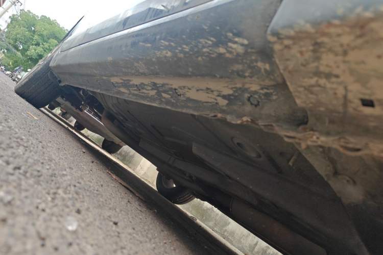 Used BYD Surui 2012 1.5TI Manual Luxury Version Chassis Front Right