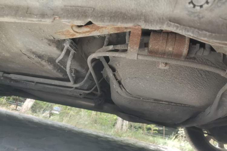 Used BYD Surui 2012 1.5L Manual Luxury Version Chassis Rear Left
