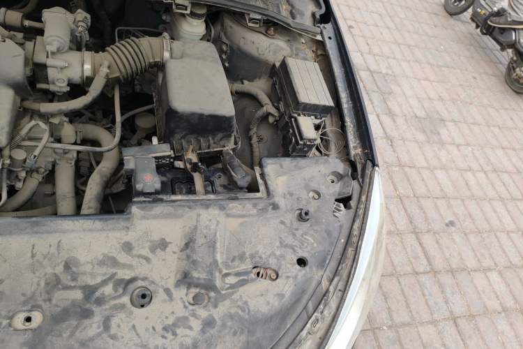 Used BYD Surui 2012 1.5L Manual Comfort Edition Engine Bay Left