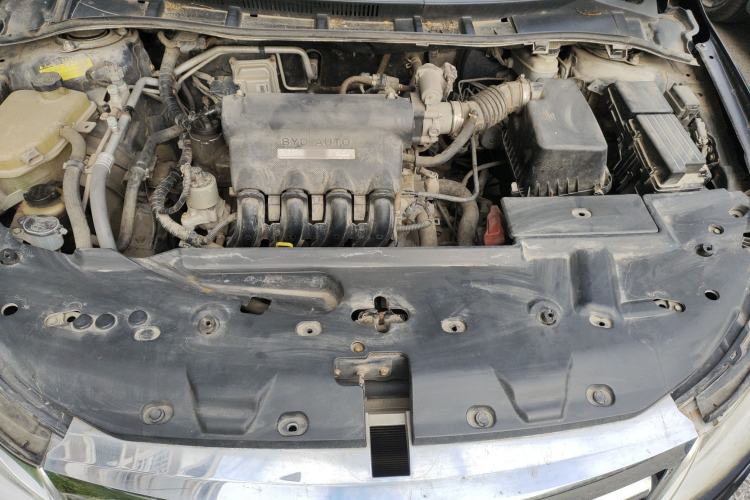 Used BYD Surui 2012 1.5L Manual Luxury Version Engine Bay