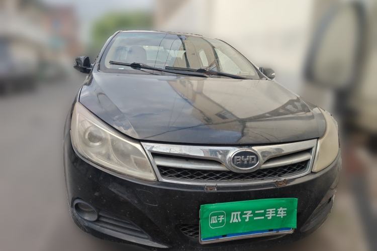 Used BYD Surui 2012 1.5TI Manual Luxury Version Front