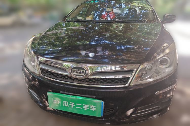 Used BYD Surui 2012 1.5L Manual Luxury Version Front