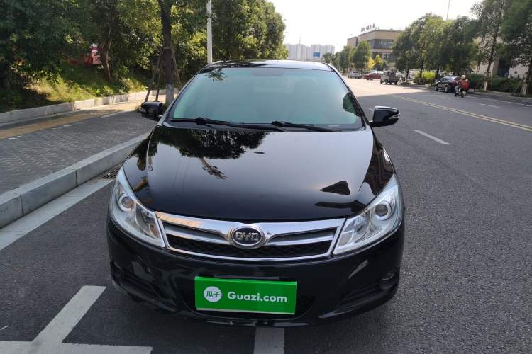 Used BYD Surui 2012 1.5L Manual Luxury Version Front