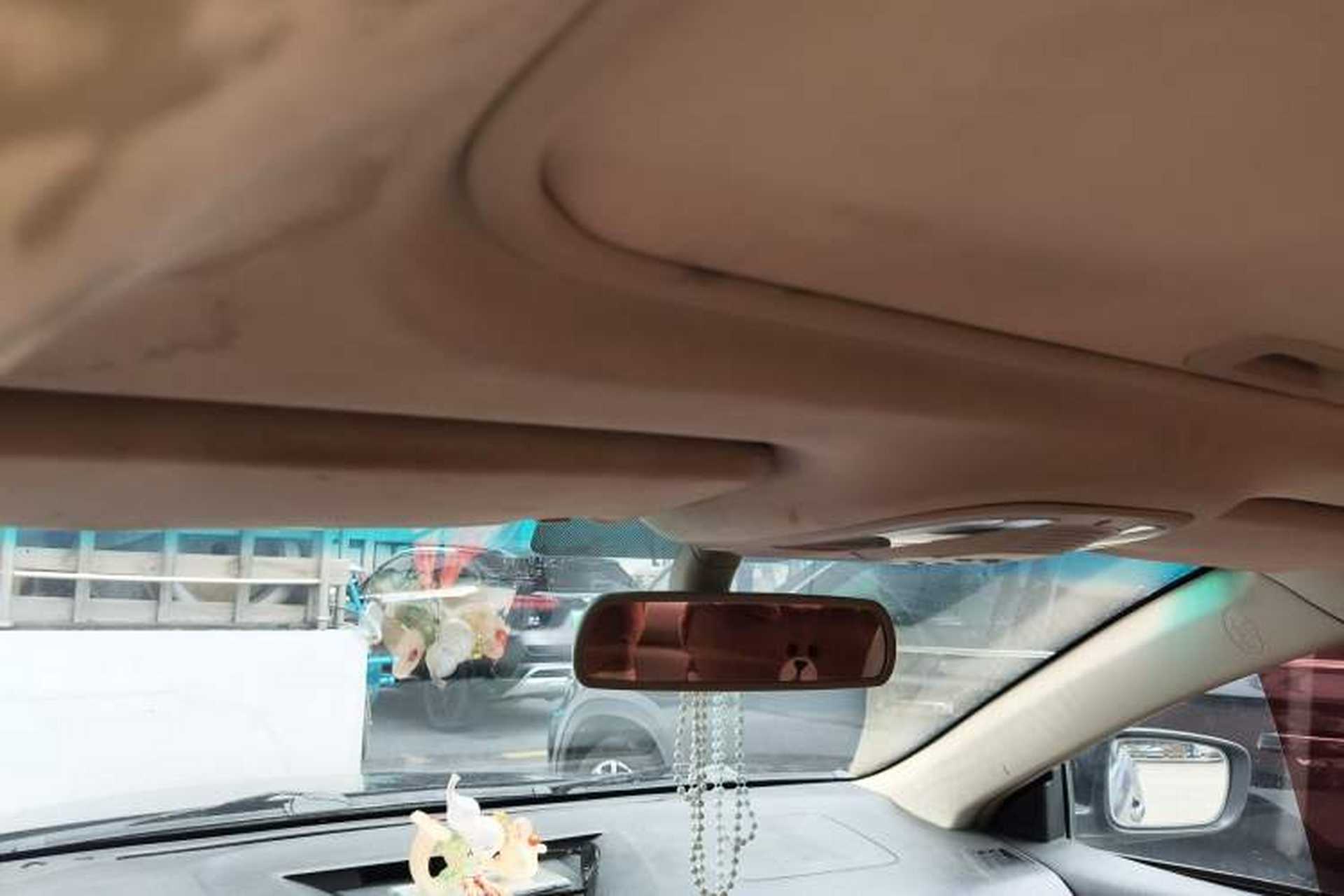 Used BYD Surui 2012 1.5L Manual Luxury Version Headliner