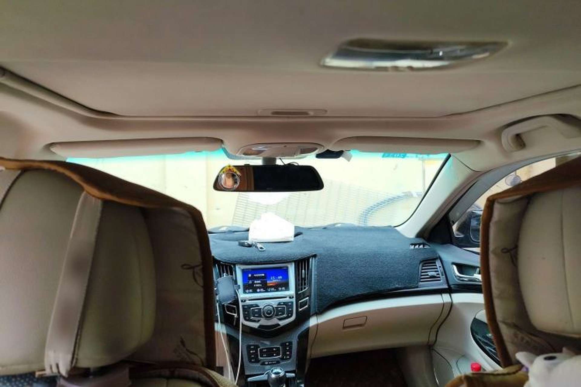 Used BYD Surui 2012 1.5TI Manual Luxury Version Headliner