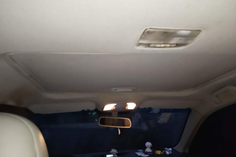 Used BYD Surui 2012 1.5L Manual Luxury Version Headliner