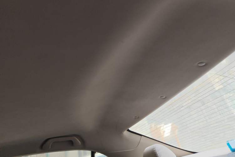 Used BYD Surui 2012 1.5L Manual Luxury Version Headliner