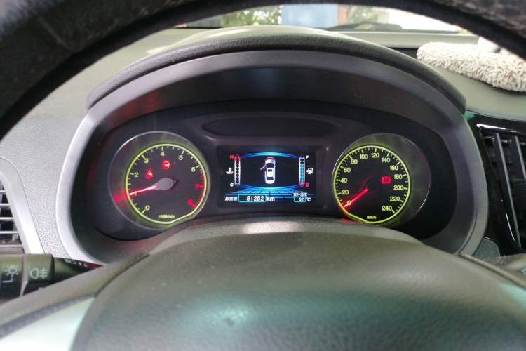 Used BYD Surui 2012 1.5L Manual Luxury Version Instrument Cluster