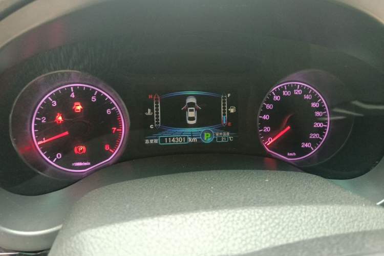 Used BYD Surui 2012 1.5TID Automatic Luxury Version Instrument Cluster
