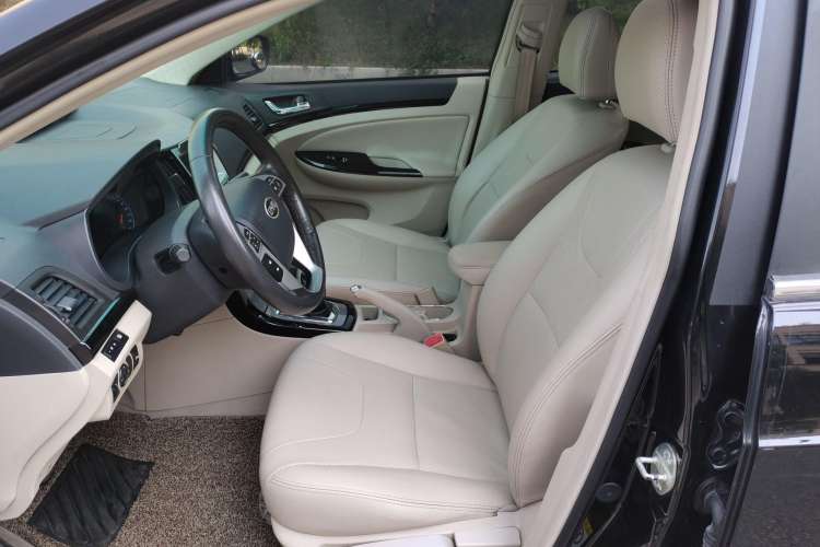 Used BYD Surui 2012 1.5L Manual Luxury Version Left Front Seat