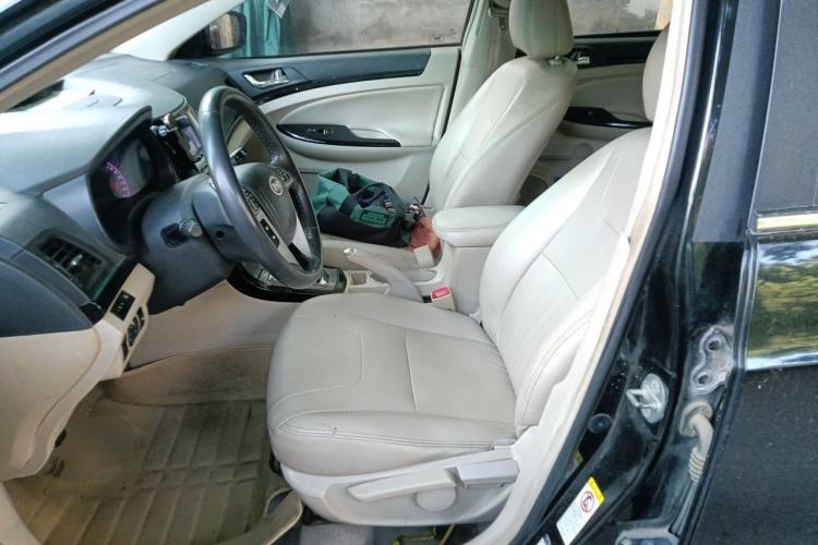 Used BYD Surui 2012 1.5L Manual Luxury Version Left Front Seat