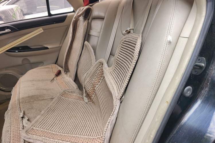 Used BYD Surui 2012 1.5L Manual Luxury Version Left Rear Seat
