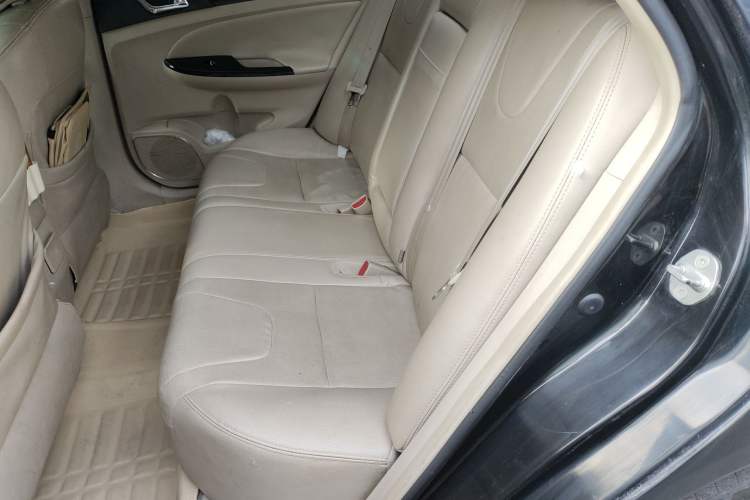 Used BYD Surui 2012 1.5L Manual Luxury Version Left Rear Seat