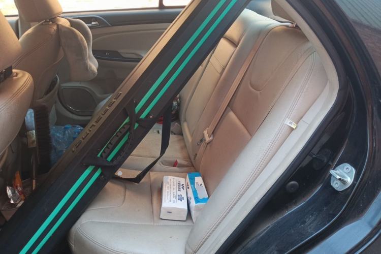 Used BYD Surui 2012 1.5TI Manual Luxury Version Left Rear Seat