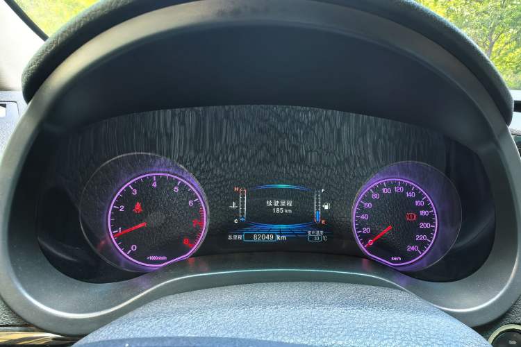 Used BYD Surui 2012 1.5L Manual Luxury Version Odometer Close Up