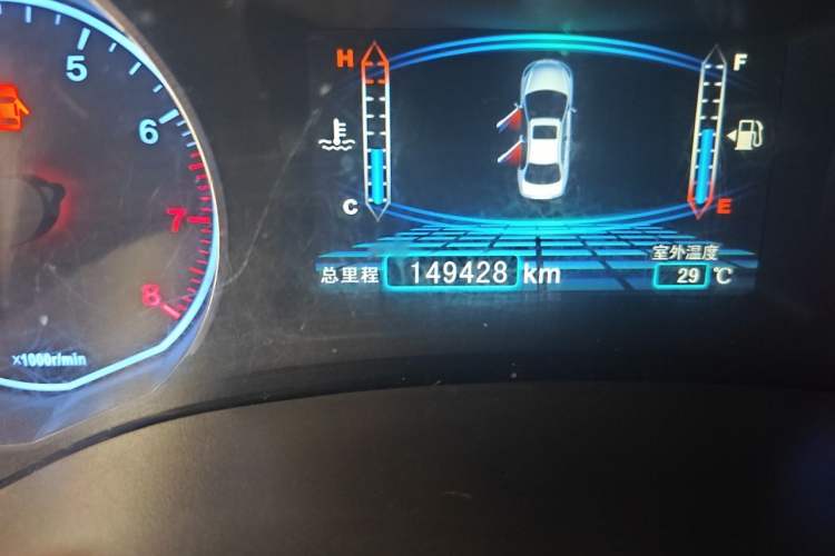Used BYD Surui 2012 1.5L Manual Luxury Version Odometer Close Up