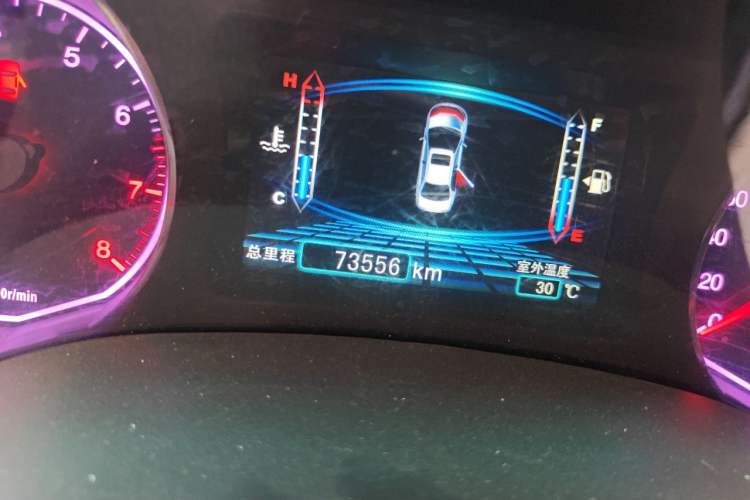 Used BYD Surui 2012 1.5L Manual Luxury Version Odometer Close Up