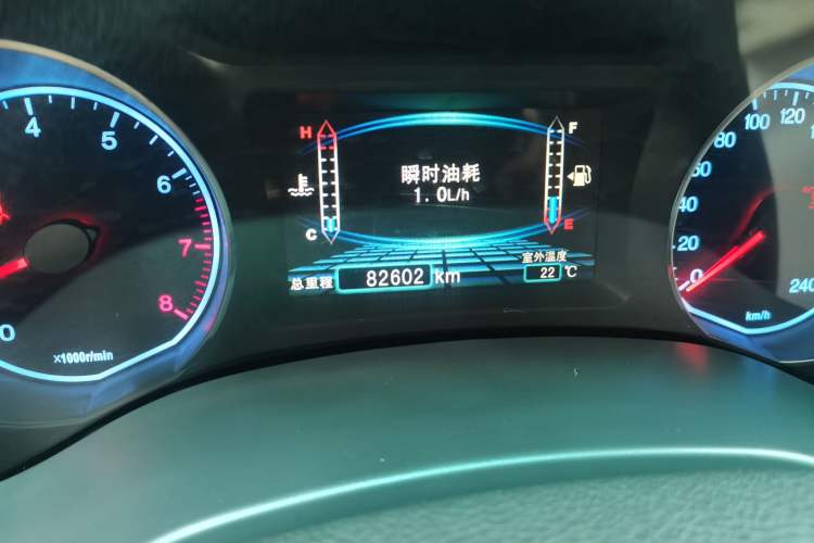 Used BYD Surui 2012 1.5L Manual Luxury Version Odometer Close Up