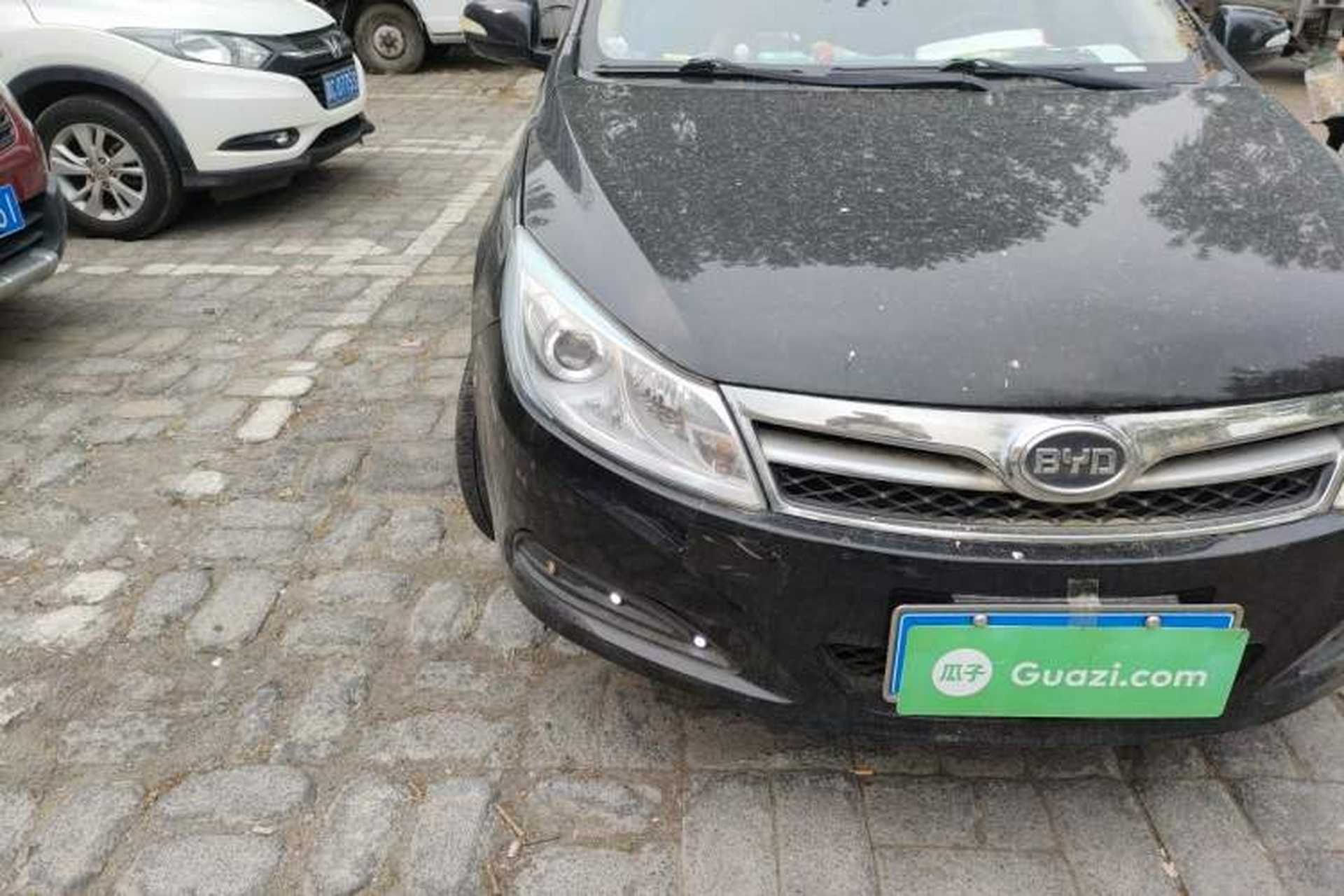 Used BYD Surui 2012 1.5L Manual Comfort Edition Right Front Headlight