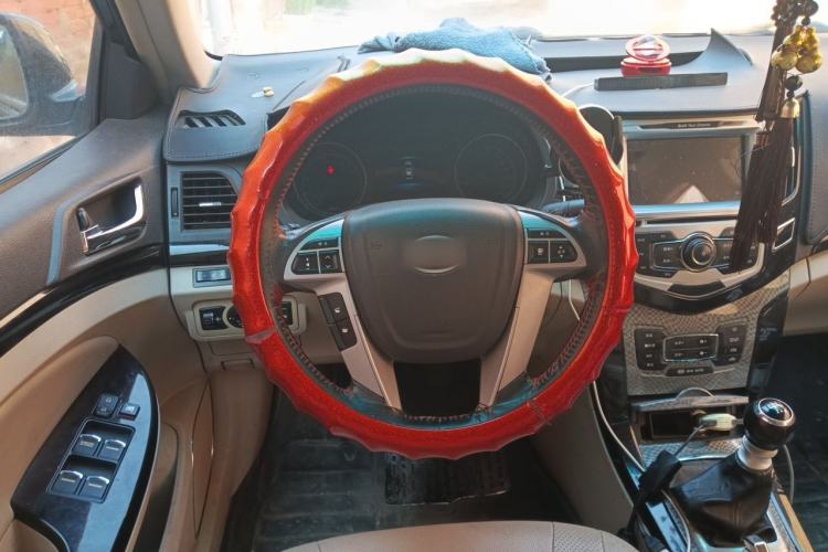 Used BYD Surui 2012 1.5TI Manual Luxury Version Steering Wheel