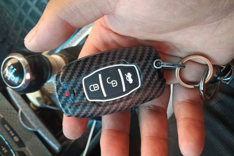 Used BYD Surui 2012 1.5TI Manual Luxury Version Vehicle Key