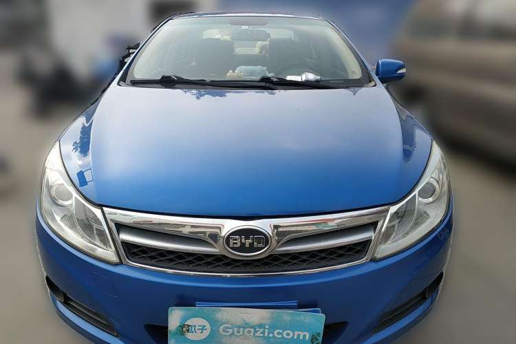 Used BYD Surui 2012 1.5TID Automatic Luxury Version Front