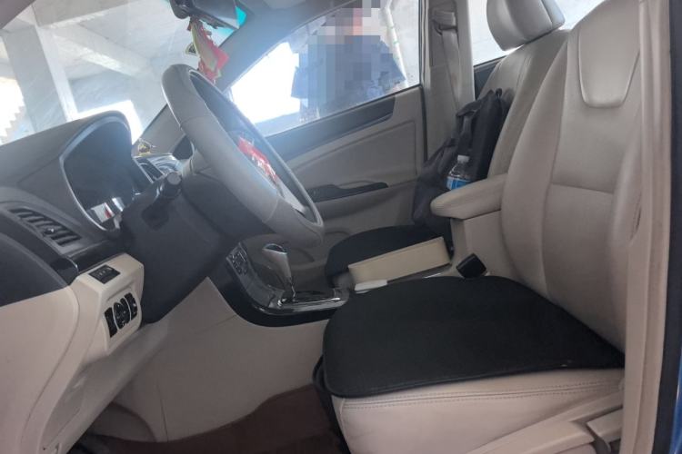 Used BYD Surui 2012 1.5TID Automatic Luxury Version Left Front Seat