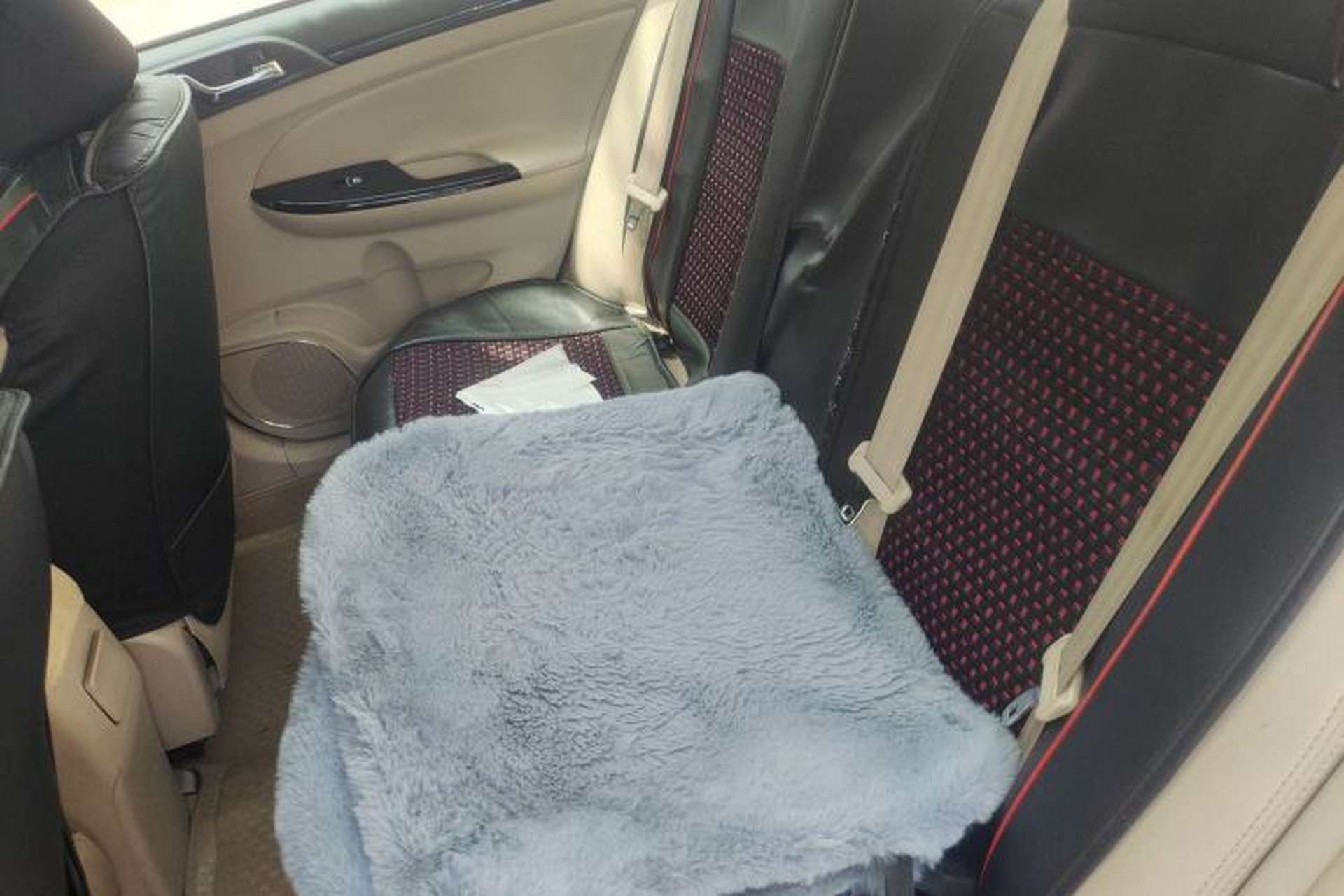 Used BYD Surui 2012 1.5L Manual Luxury Version Left Rear Seat