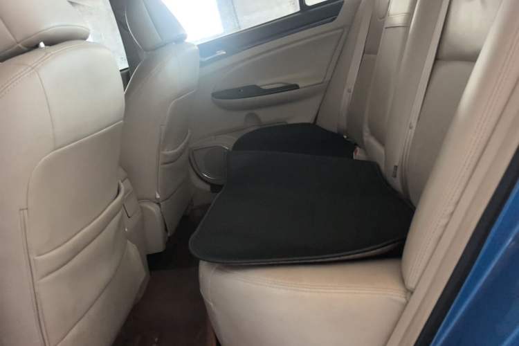 Used BYD Surui 2012 1.5TID Automatic Luxury Version Left Rear Seat