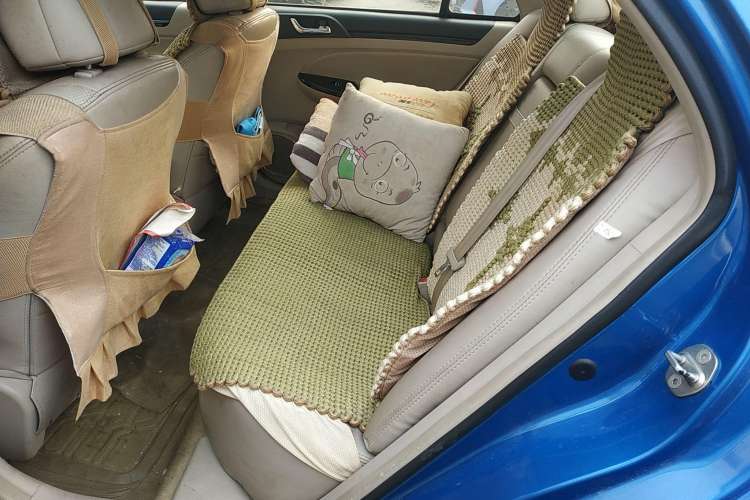 Used BYD Surui 2012 1.5TID Automatic Luxury Version Left Rear Seat