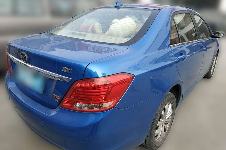 Used BYD Surui 2012 1.5TID Automatic Luxury Version Rear Right 45 Deg