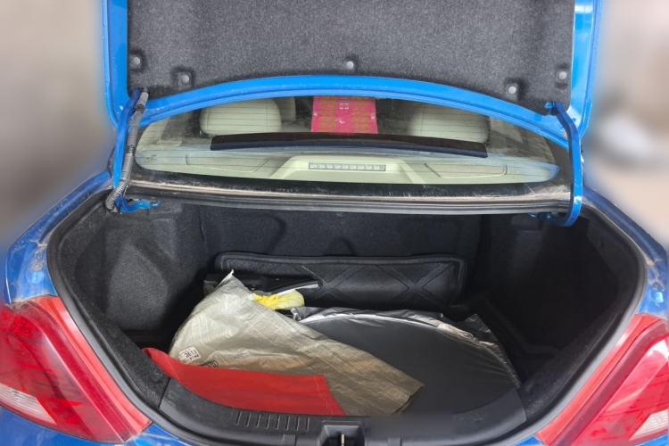 Used BYD Surui 2012 1.5TID Automatic Luxury Version Trunk