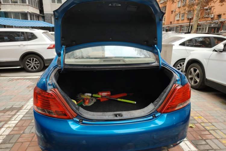 Used BYD Surui 2012 1.5L Manual Luxury Version Trunk