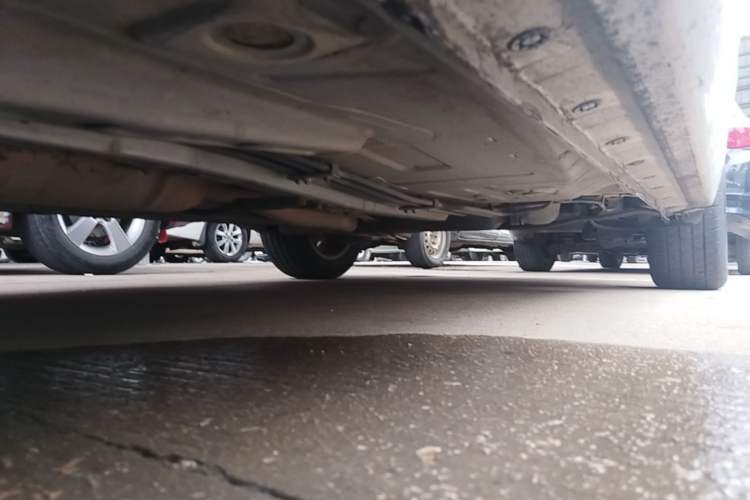 Used BYD Surui 2012 1.5L Manual Luxury Version Chassis Front Left