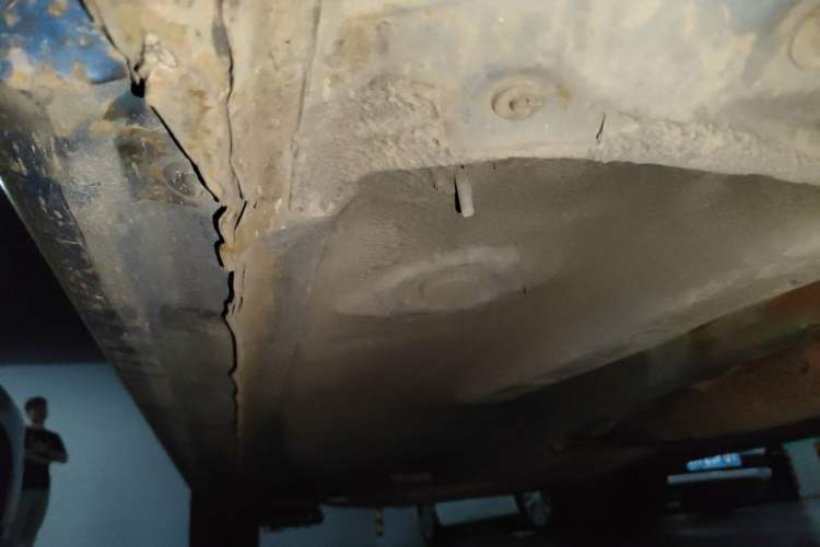 Used BYD Surui 2012 1.5L Manual Luxury Version Chassis Front Right