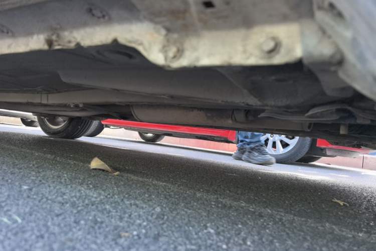 Used BYD Surui 2012 1.5L Manual Luxury Version Chassis Front Right