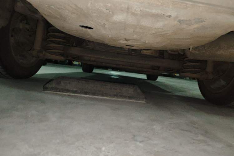 Used BYD Surui 2012 1.5L Manual Luxury Version Chassis Rear