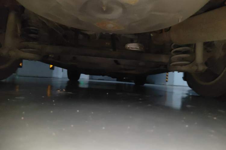 Used BYD Surui 2012 1.5L Manual Luxury Version Chassis Rear